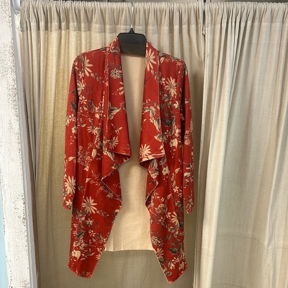 Long Sleeve Flower Coat in Rust - Solitaire - Picture 1 of 4